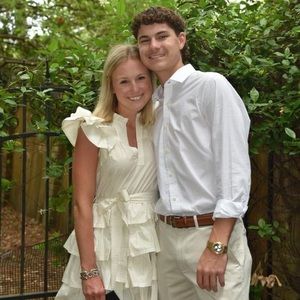 Meet your Posher, Karri